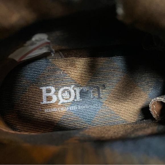 New! Born Codi Gray Suede Lace Up Boot 8 1/2 M - Picture 12 of 14